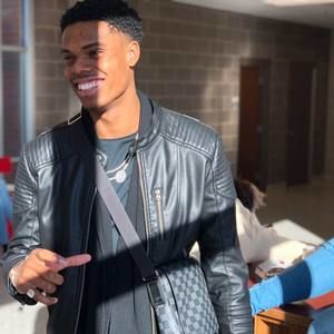 Meet your Posher, Revv